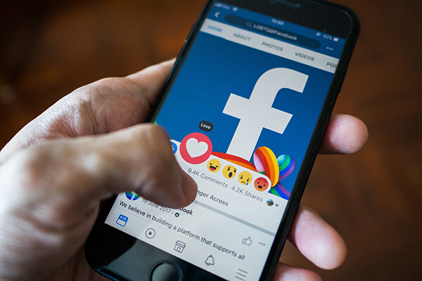 アカウント 乗っ取り facebook